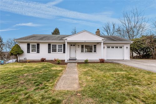 45 Valley View Dr, Cumberland, RI, 02864-2037 | Card Image