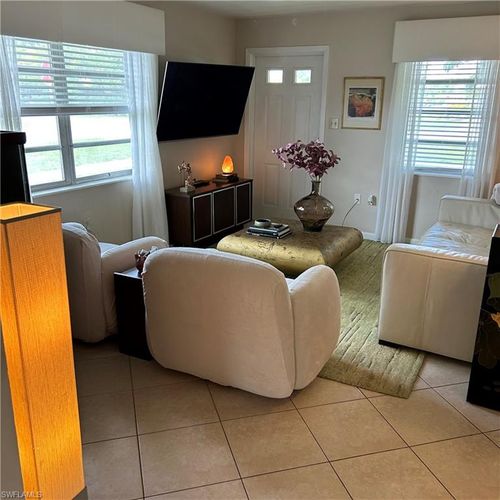 3904 La Palma St, FORT MYERS, FL, 33901 | Card Image