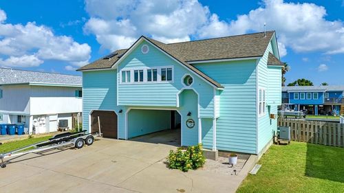 20 Flamingo Rd, Rockport, TX, 78382-3717 | Card Image