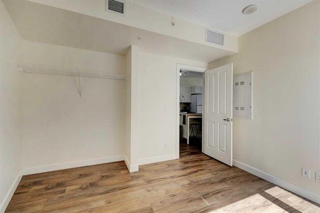 901 - 3830 Brentwood Rd Nw, Condo with 2 bedrooms, 1 bathrooms and 1 parking in Calgary AB | Image 19