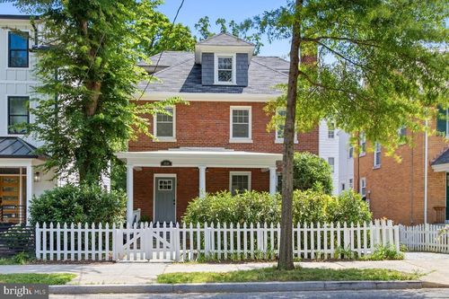 3834 Mckinley St Nw, WASHINGTON, DC, 20015-2805 | Card Image
