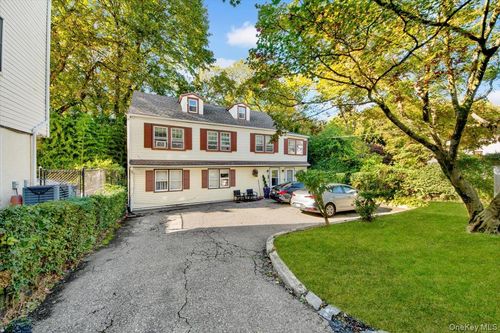 35 Washington Ave, White Plains, NY, 10603 | Card Image