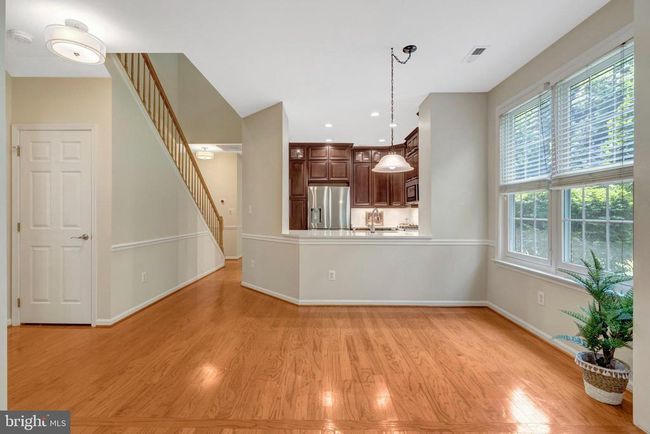 13717 Currant Loop, Townhouse with 3 bedrooms, 3 bathrooms and null parking in GAINESVILLE VA | Image 19