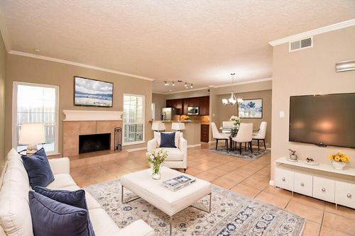 56-9400 Doliver Dr, Houston, TX, 77063-1056 | Card Image