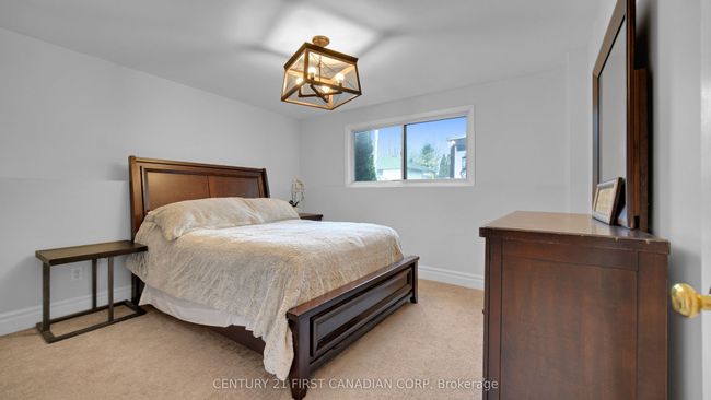 126 Scott St, House other with 3 bedrooms, 2 bathrooms and 4 parking in Strathroy ON | Image 24