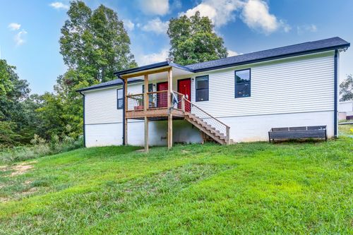 7121 Highway 100, Bon Aqua, TN, 37025-1388 | Card Image