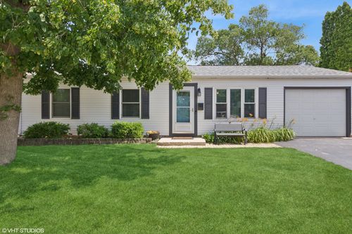 521 Everette Ave, Romeoville, IL, 60446-1201 | Card Image