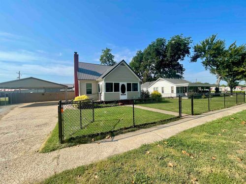 625 W Main St, Trumann, AR, 72472-3016 | Card Image