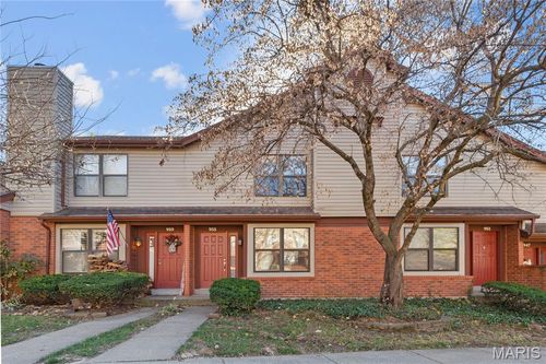 c-955 Quail Meadows Ct, Chesterfield, MO, 63017-1791 | Card Image