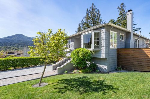 11 Ash Ave, Kentfield, CA, 94904-1504 | Card Image