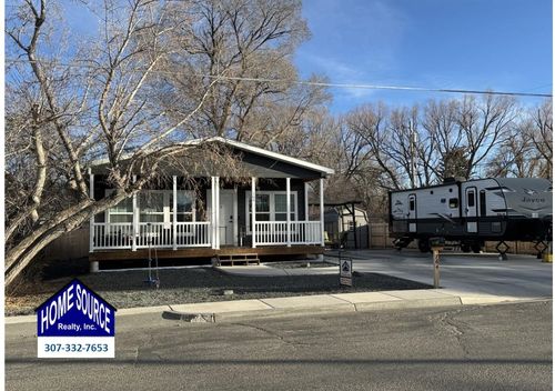 764 N 4th St, Lander, WY, 82520-2227 | Card Image