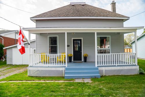 {{alt}} | Card Image