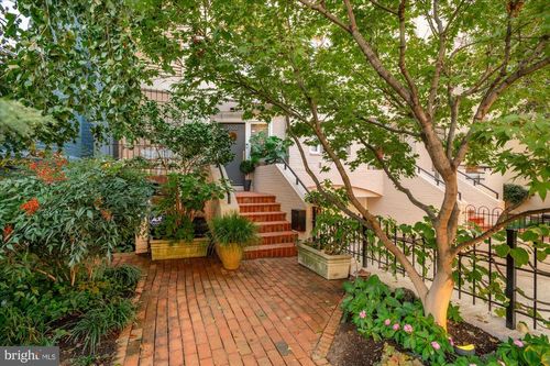 2102 R St Nw, WASHINGTON, DC, 20008-1932 | Card Image