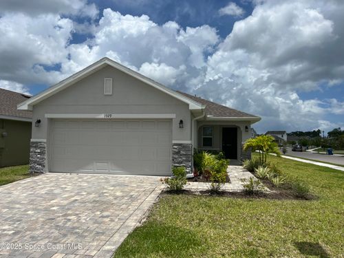 1029 Canfield Cir Se, Melbourne, FL, 32909-1435 | Card Image