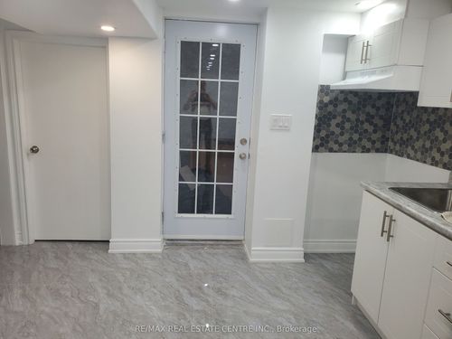 89 Glamis Rd, Cambridge, ON, N1R6S3 | Card Image