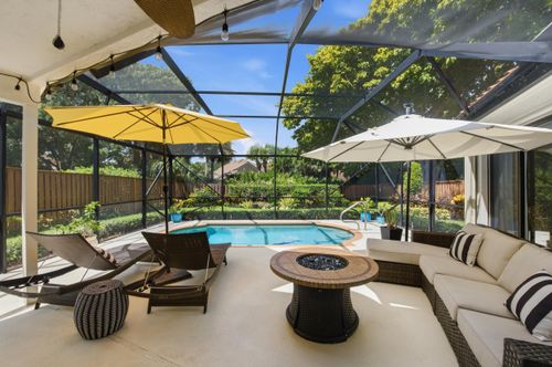 2576 La Cristal Cir, West Palm Beach, FL, 33410-1453 | Card Image
