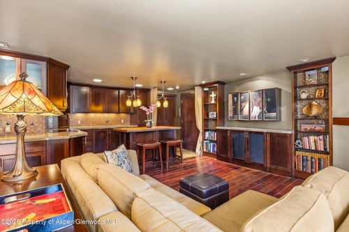 4-935 E Hopkins Avenue, Aspen, CO, 81611 | Card Image