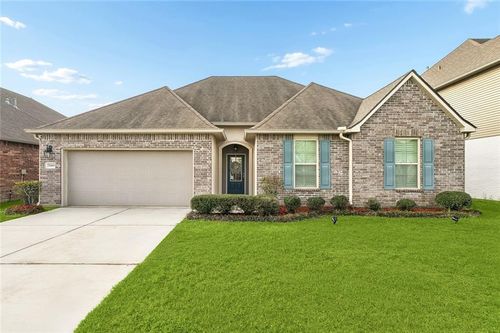 75169 Crestview Hills Loop, Covington, LA, 70435-5678 | Card Image