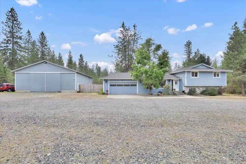 3006 E Buck Brush Ave, Chattaroy, WA, 99003-9635 | Card Image
