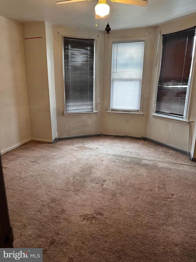 1248 Kenwood Ave, Townhouse with 3 bedrooms, 1 bathrooms and null parking in CAMDEN NJ | Image 6