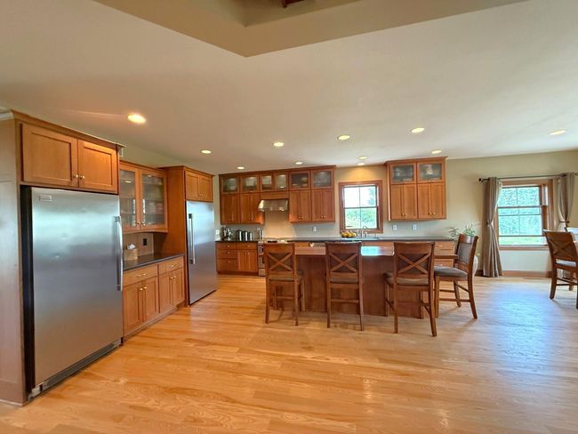 17216 County Road 5 Nw, House other with 5 bedrooms, 4 bathrooms and null parking in New London MN | Image 17