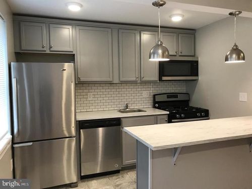 apt-2-5402 Midwood Ave, BALTIMORE, MD, 21212-4086 | Card Image