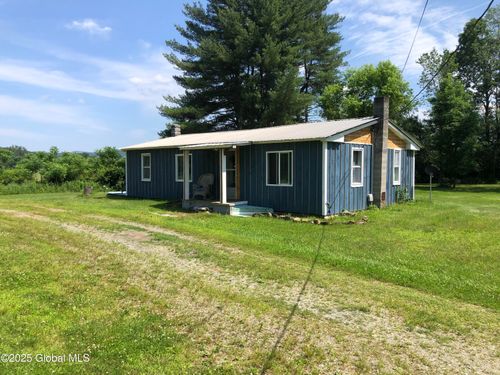 141 Coon Ln, Salem, NY, 12865-3303 | Card Image