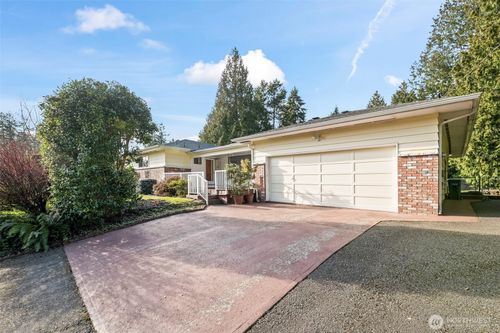 14516 Se 178th Pl, Renton, WA, 98058-9224 | Card Image