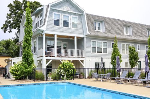 e-120 N Barton St, New Buffalo, MI, 49117-1007 | Card Image