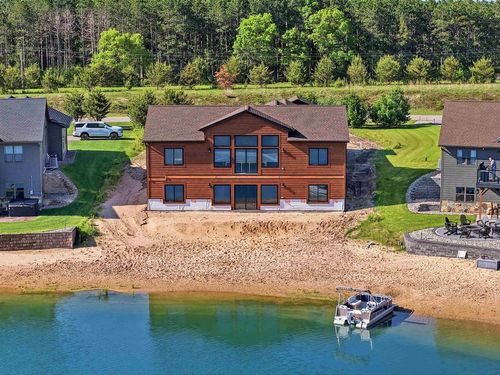 W5772 Island View Dr, New Lisbon, WI, 53950-8801 | Card Image