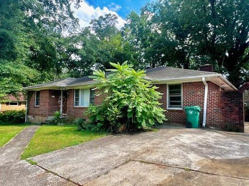 1315 Snapfinger Rd, Decatur, GA, 30032-4765 | Card Image