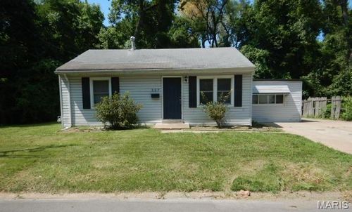 337 Wiegel Dr, Saint Louis, MO, 63135-2980 | Card Image