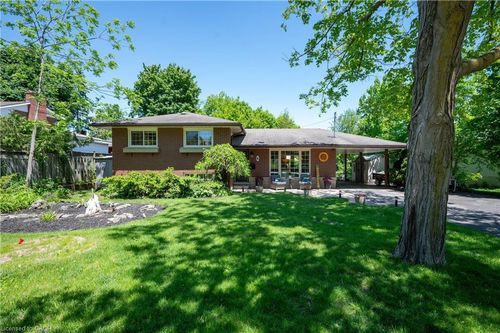 6 Gerrard Ave, Cambridge, ON, N3C2R6 | Card Image