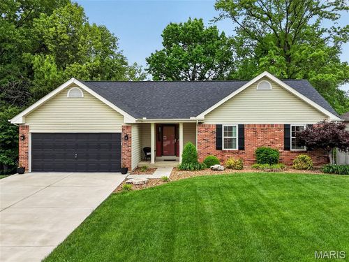 614 S Carolina Ct, Saint Charles, MO, 63303-6470 | Card Image
