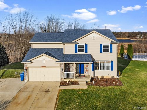1472 St Lawrence Ct, Fenton, MI, 48430-1245 | Card Image