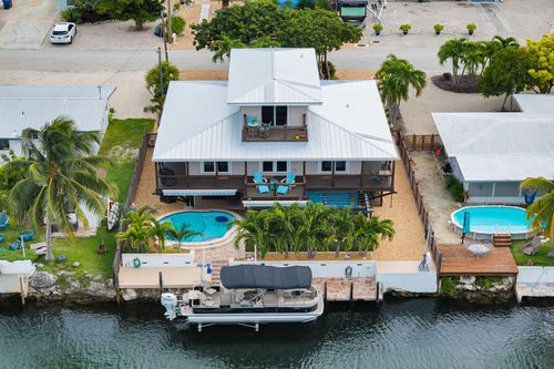 2675 Yellowtail Ave, Marathon, FL, 33050-2882 | Card Image