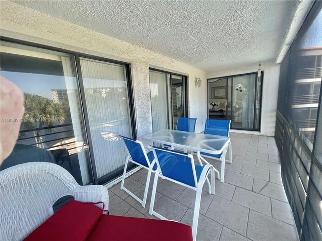 APT-311D - 2309 S Cypress Bend Dr, Condo with 3 bedrooms, 2 bathrooms and null parking in Pompano Beach FL | Image 23