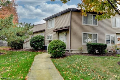 3702 Park Pl, Springfield, NJ, 07081-3546 | Card Image