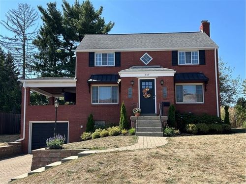 747 E Madison Cir, Pittsburgh, PA, 15229-1210 | Card Image
