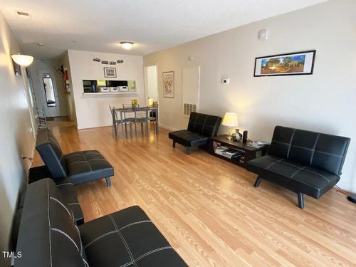 apt-e33-303 Smith Level Rd, Chapel Hill, NC, 27516-8384 | Card Image