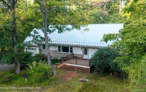 120 Sherman Road, Kingston, NY, 12401 | Card Image