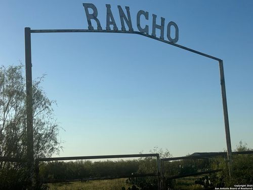 836 Camino Don Antonio, Laredo, TX, 78041 | Card Image