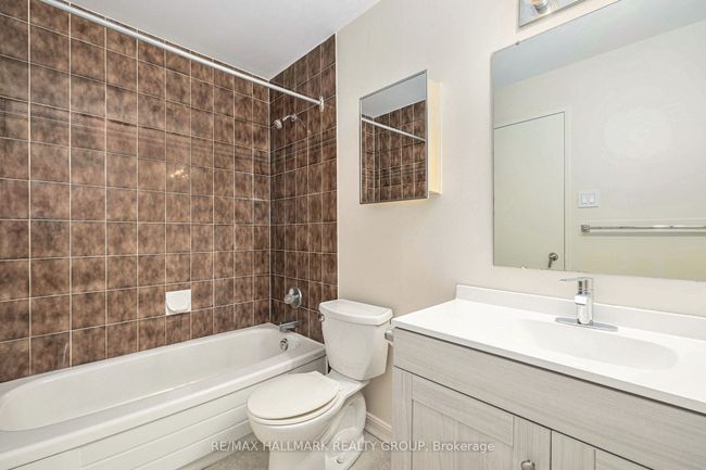 101 - 50 Emmerson Ave, Condo with 2 bedrooms, 1 bathrooms and 1 parking in Ottawa ON | Image 15