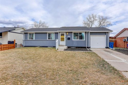 3222 Blackhawk Circle, Aurora, CO, 80011 | Card Image