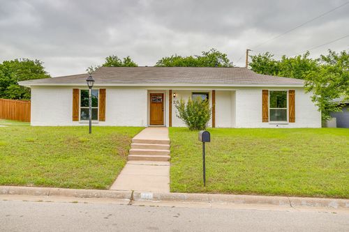 220 Rolling Hills Dr, Aledo, TX, 76008-4355 | Card Image