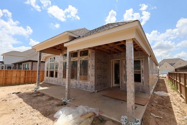 13718 Flint Hollow Dr, House other with 3 bedrooms, 2 bathrooms and 2 parking in Cypress TX | Image 5