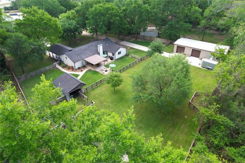 142 Sentinel Oaks, Pinehurst, TX, 77362-3807 | Card Image