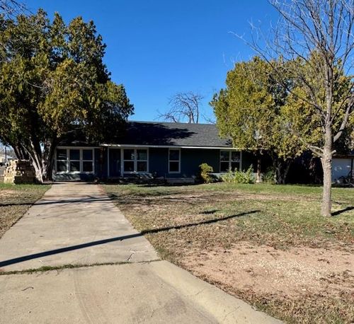 2218 W Concho Ave, San Angelo, TX, 76901-3841 | Card Image