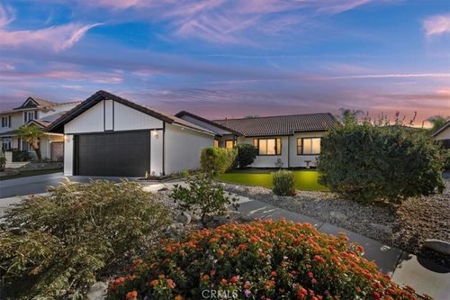 934 Gail Ave, Redlands, CA, 92374-2520 | Card Image