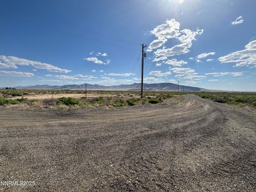255 Rabbit Ln, Winnemucca, NV, 89445 | Card Image